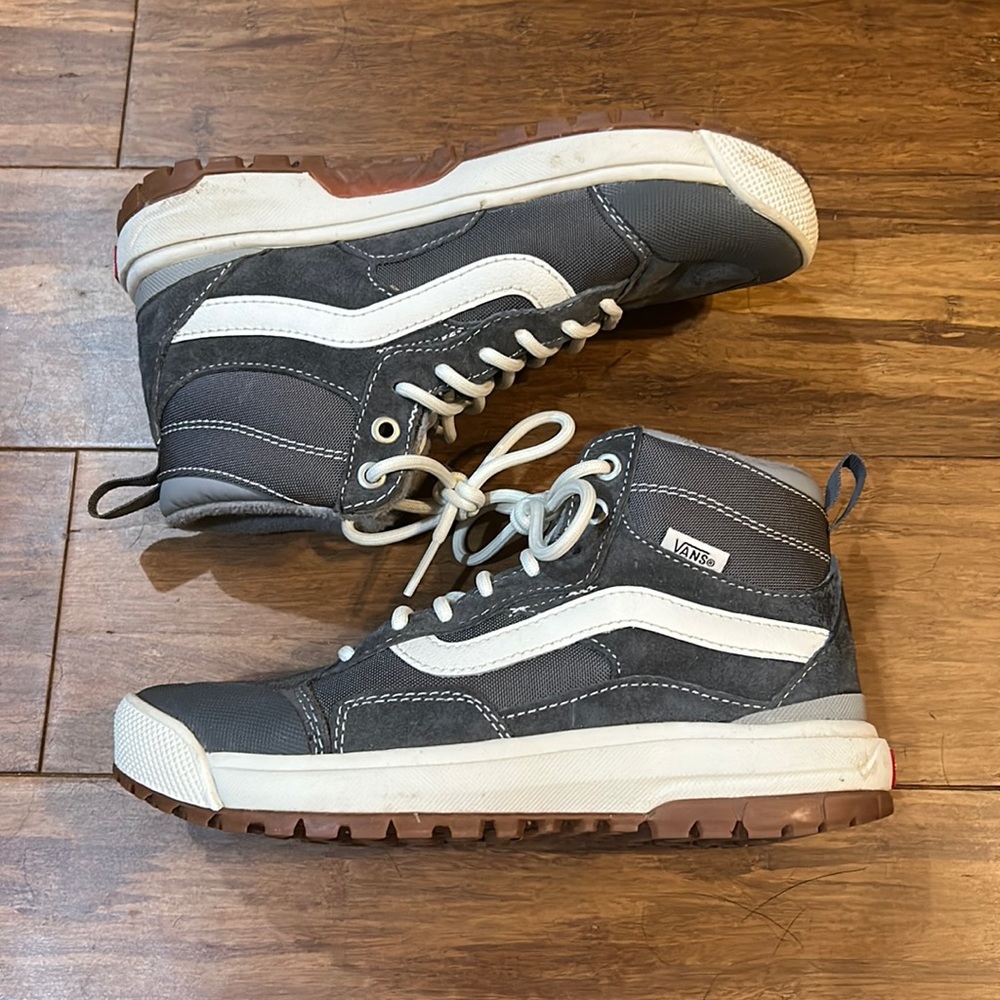 Vans Grey MTE